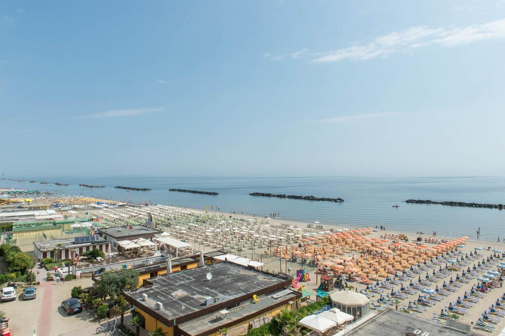 Hotel Levante Sul Mare Лидо-ди-Савио Экстерьер фото